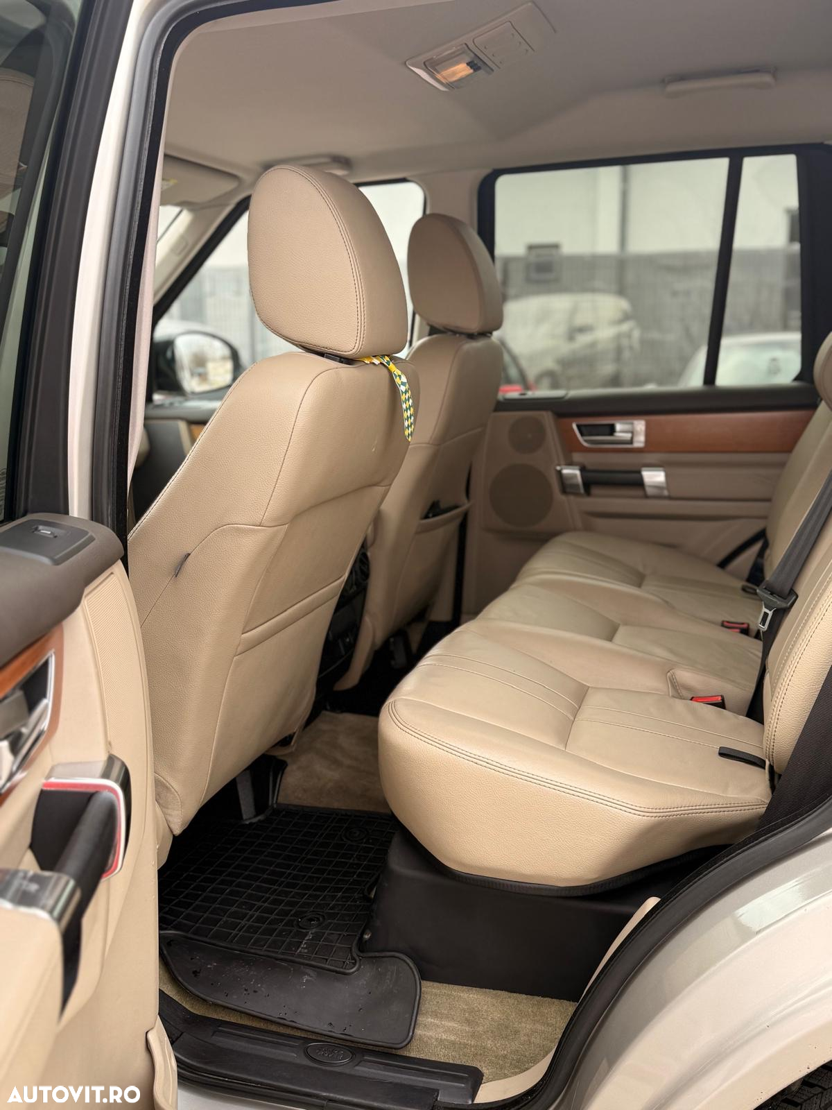 Land Rover Discovery 4 3.0 SDV6 HSE Aut - 13