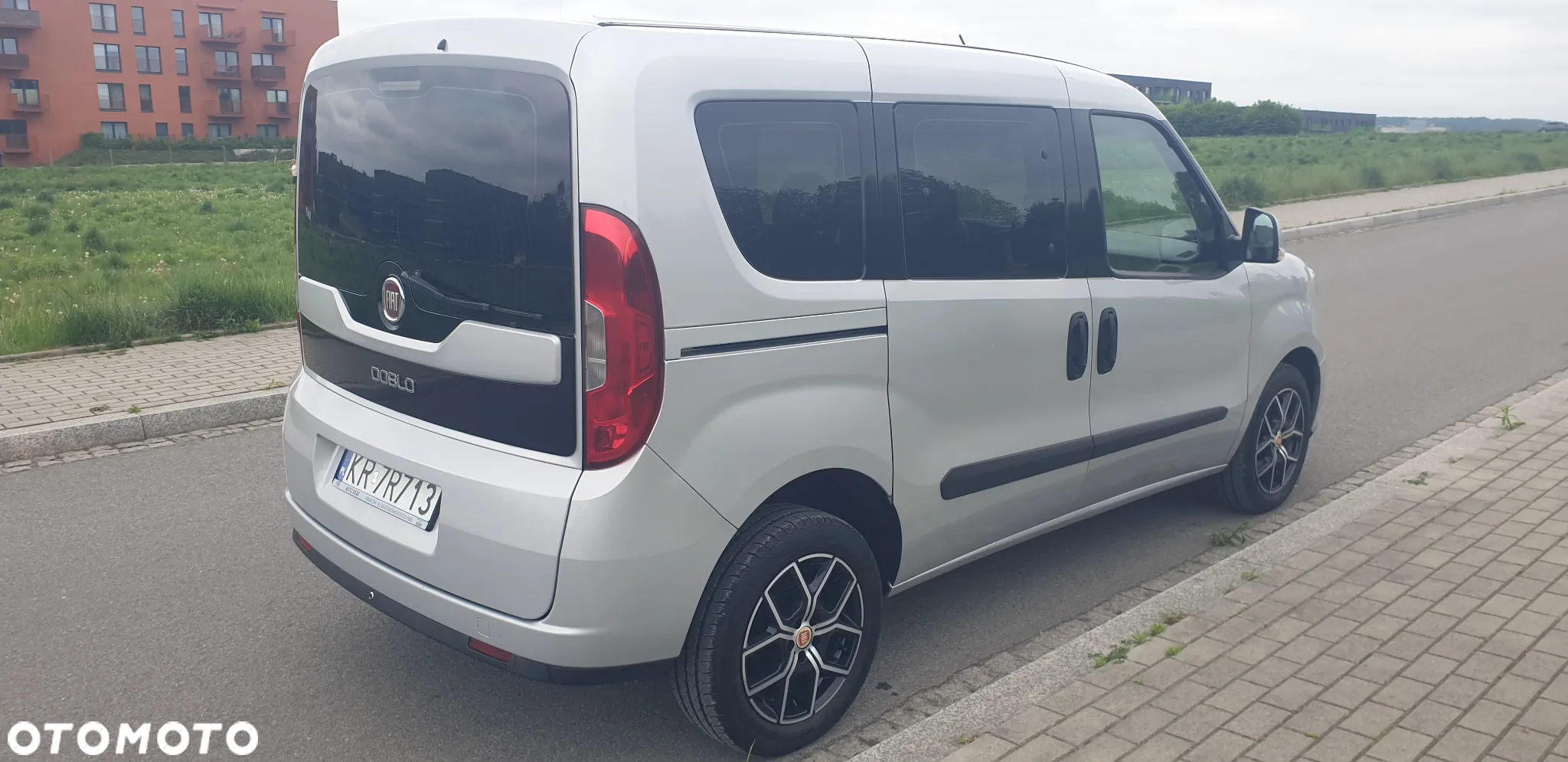 Fiat Doblo 1.6 Multijet 16V Lounge - 8