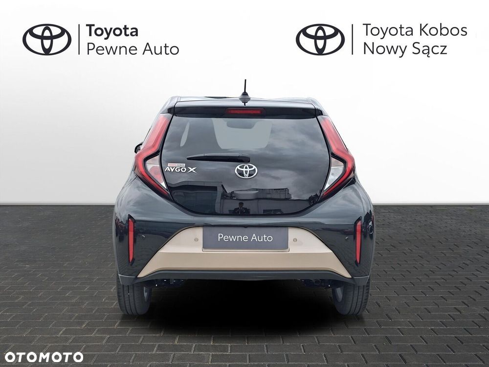 Toyota Aygo X - 6