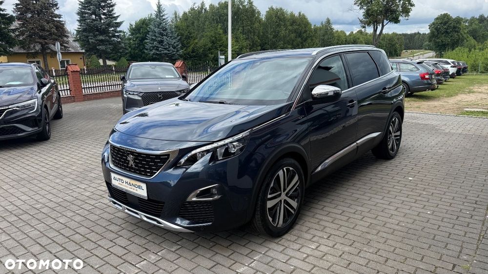 Peugeot 5008 - 8