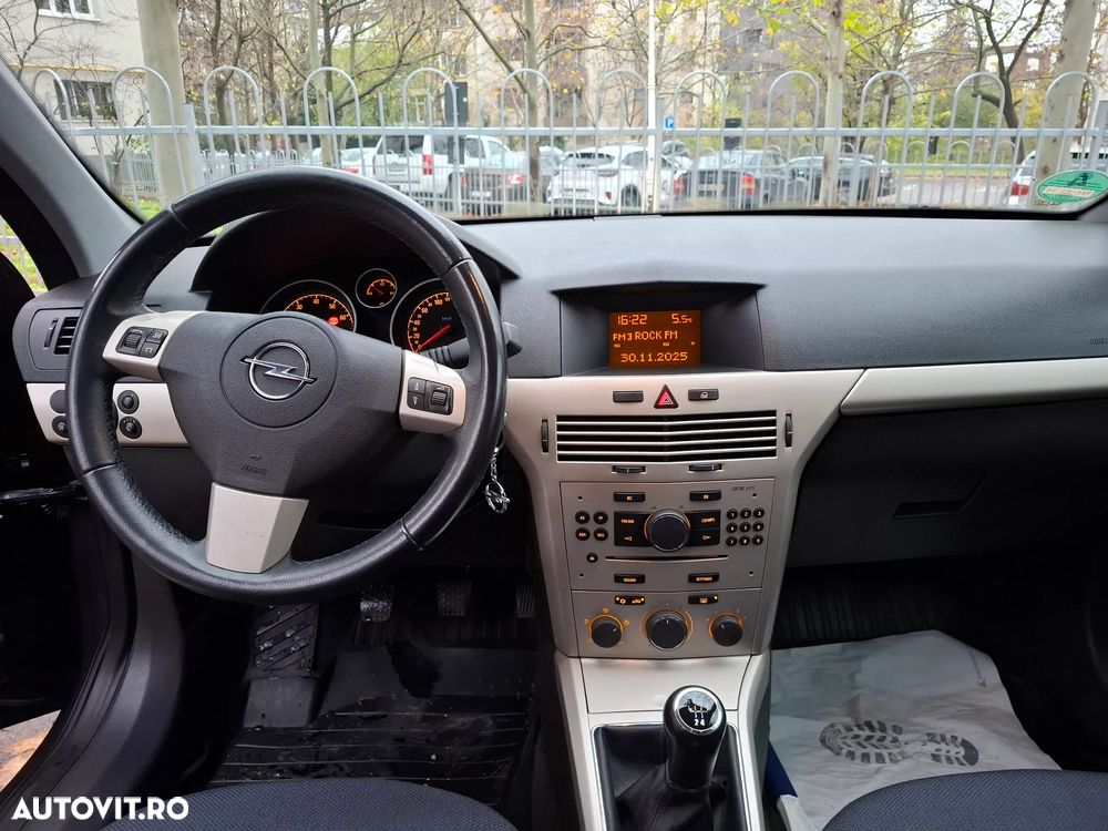 Opel Astra - 14