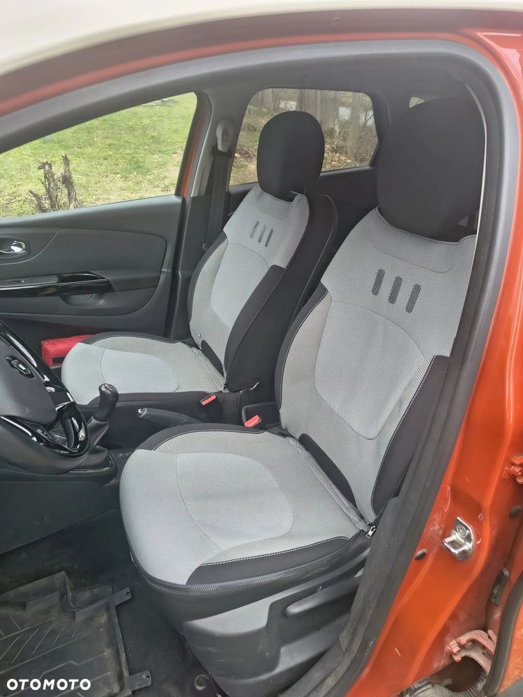 Renault Captur 1.5 dCi Energy Intens - 12