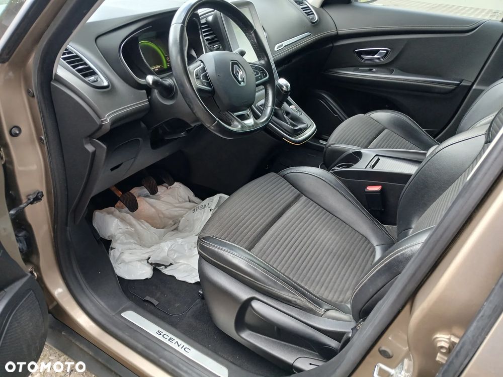 Renault Grand Scenic - 2