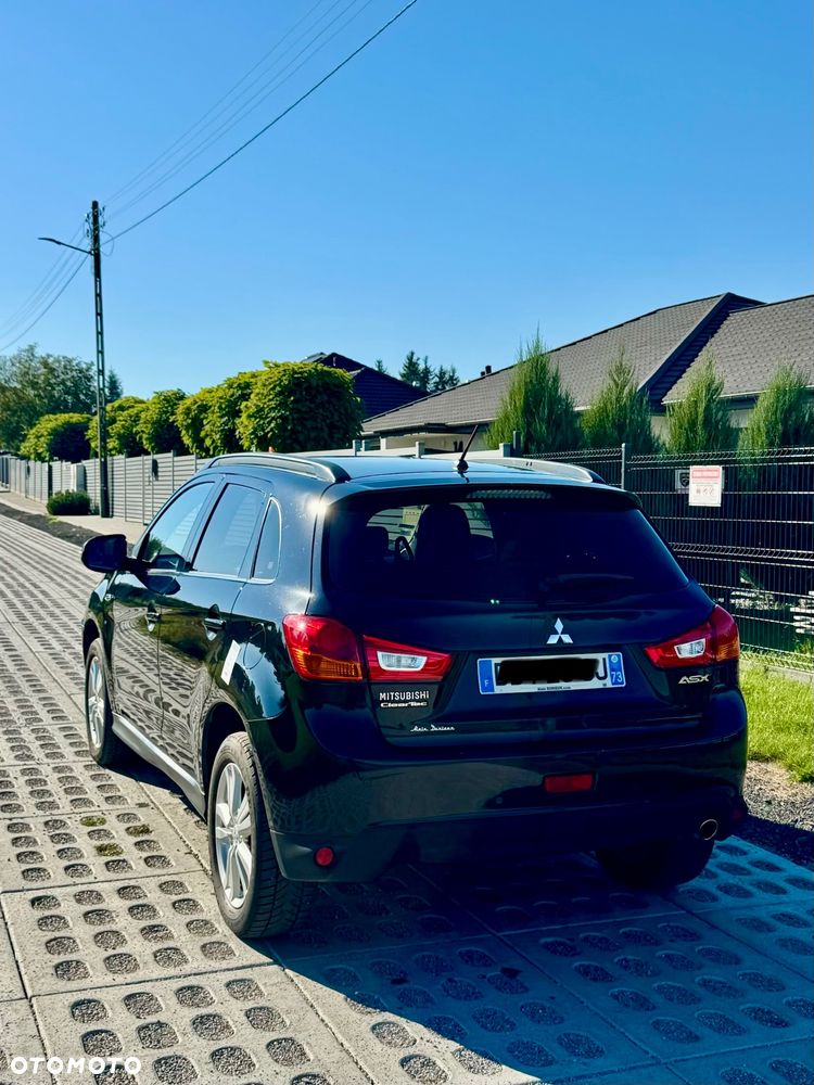 Mitsubishi ASX - 8