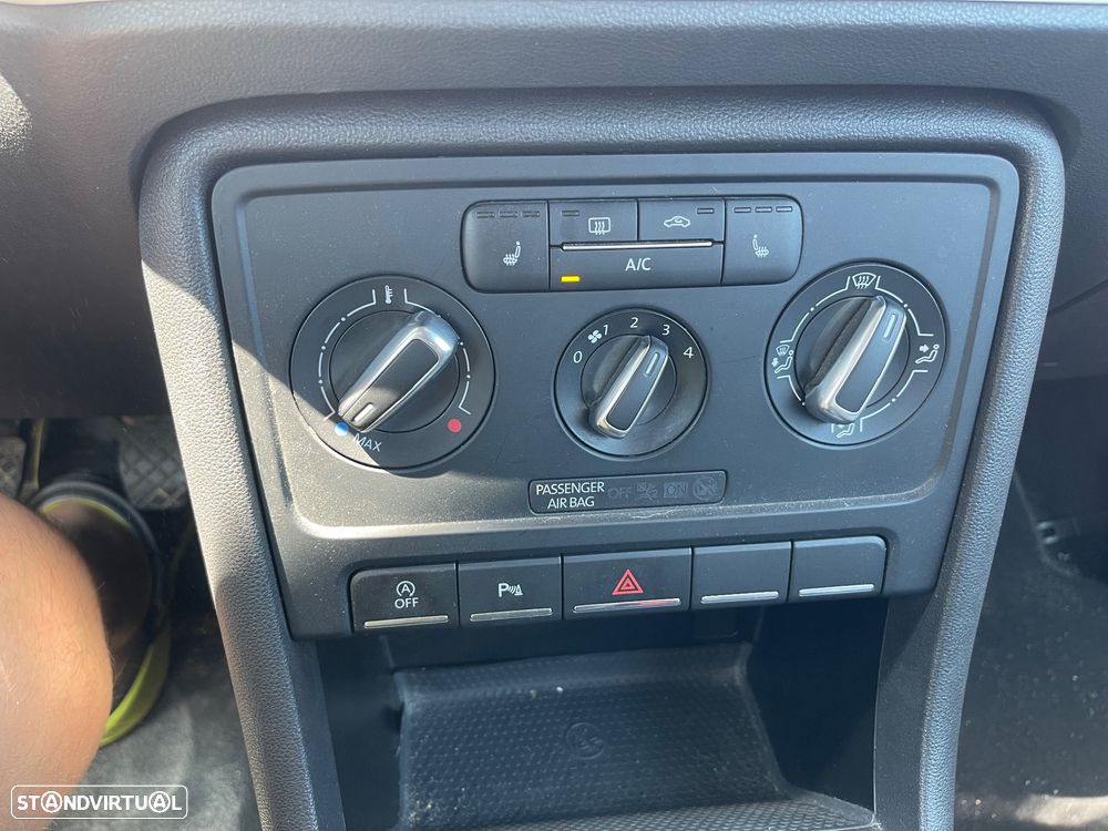 VW New Beetle Cabriolet - 5