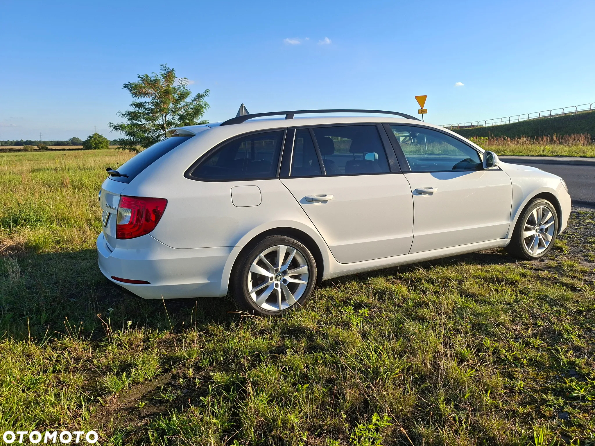Skoda Superb 1.6 TDI Ambition - 7