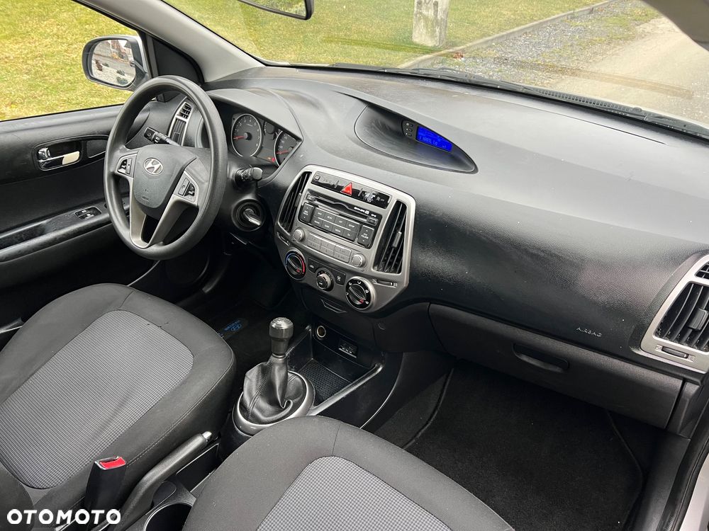 Hyundai i20 1.2 Star Edition - 11