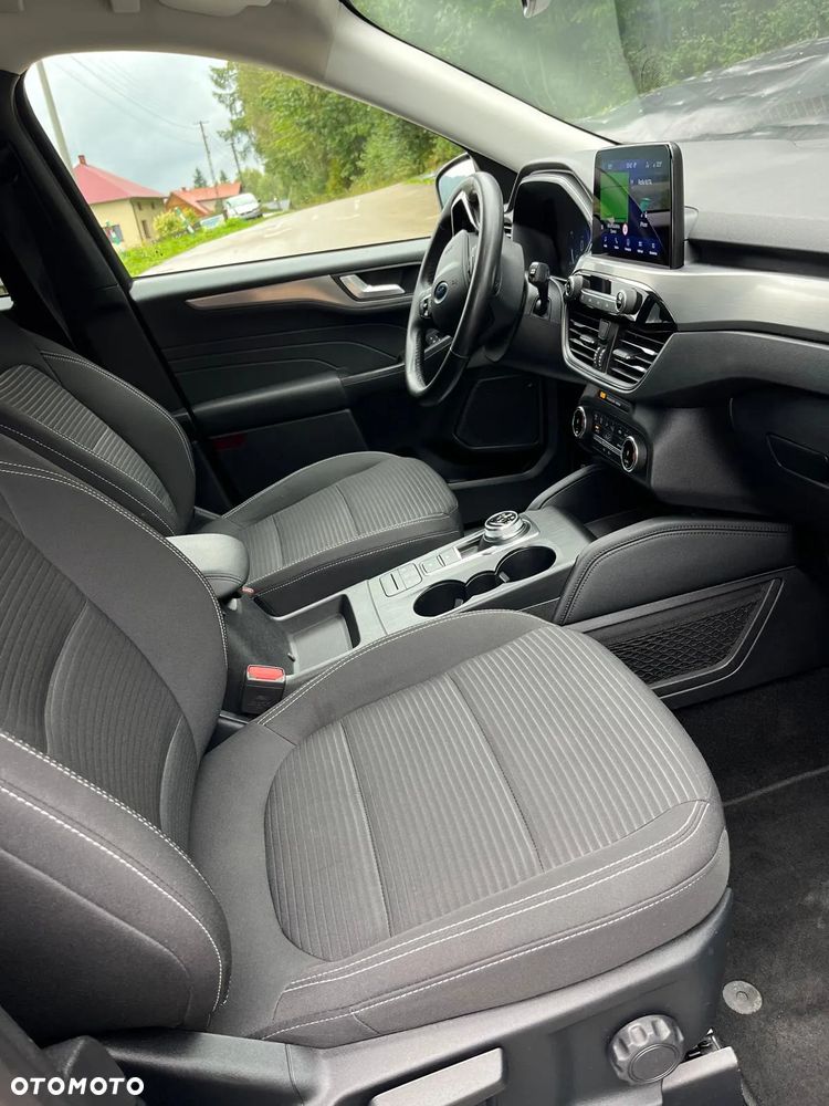 Ford Kuga - 7