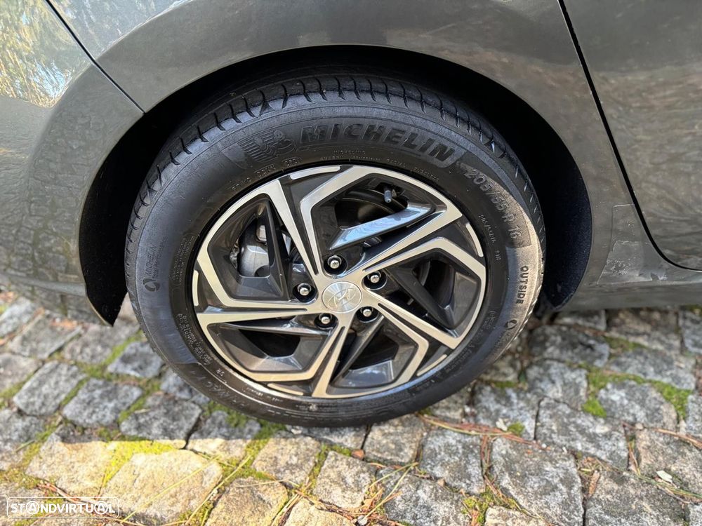 Hyundai i30 1.6 CRDI STyle Plus - 33