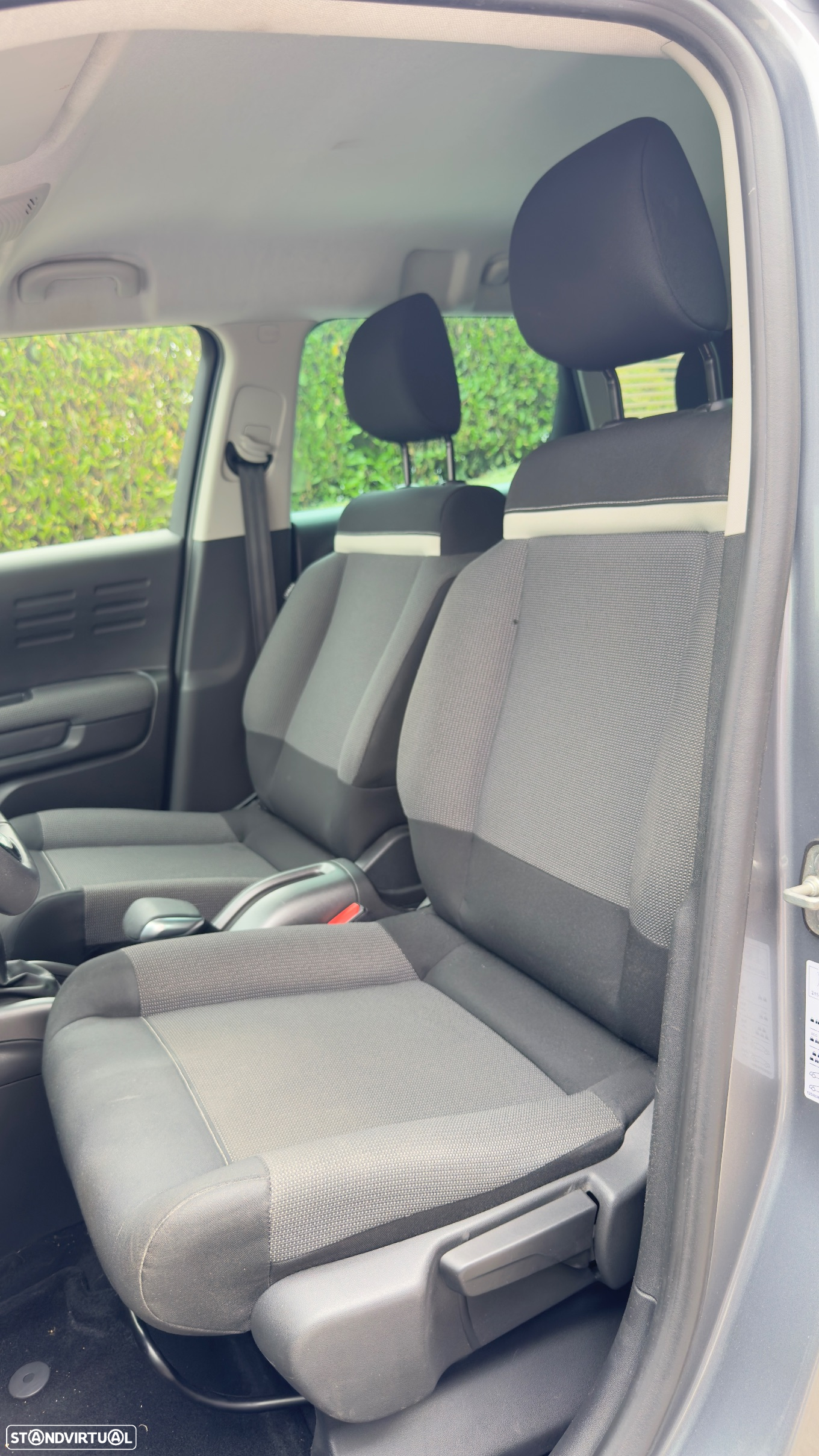 Citroën C3 Aircross 1.2 PureTech Shine Pack - 10