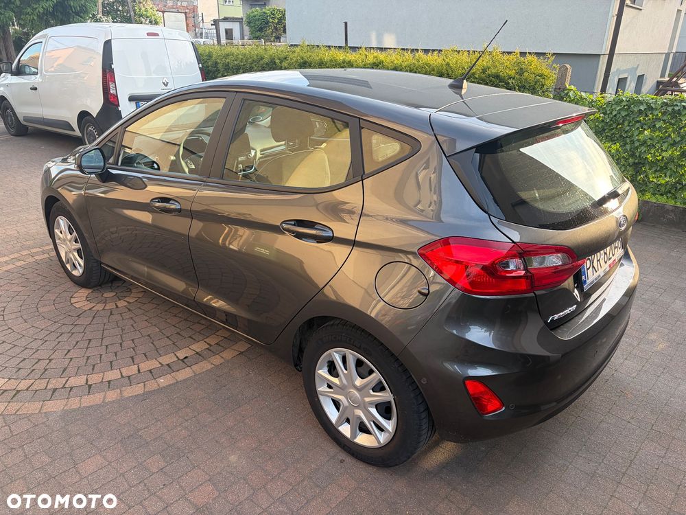 Ford Fiesta - 6