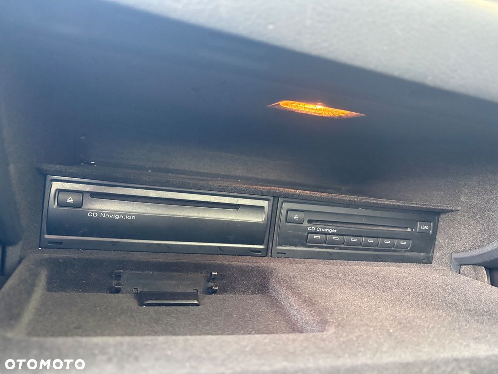 Audi A6 Limousine 2.4 - 13