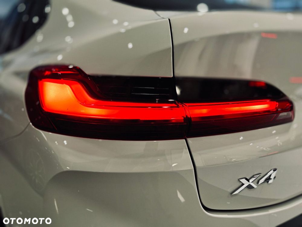 BMW X4 - 10