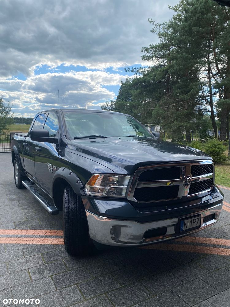 Dodge RAM 5.7 4x4 - 2