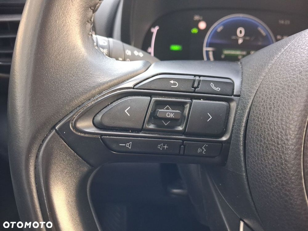 Toyota Yaris Cross Hybrid 1.5 Active - 21