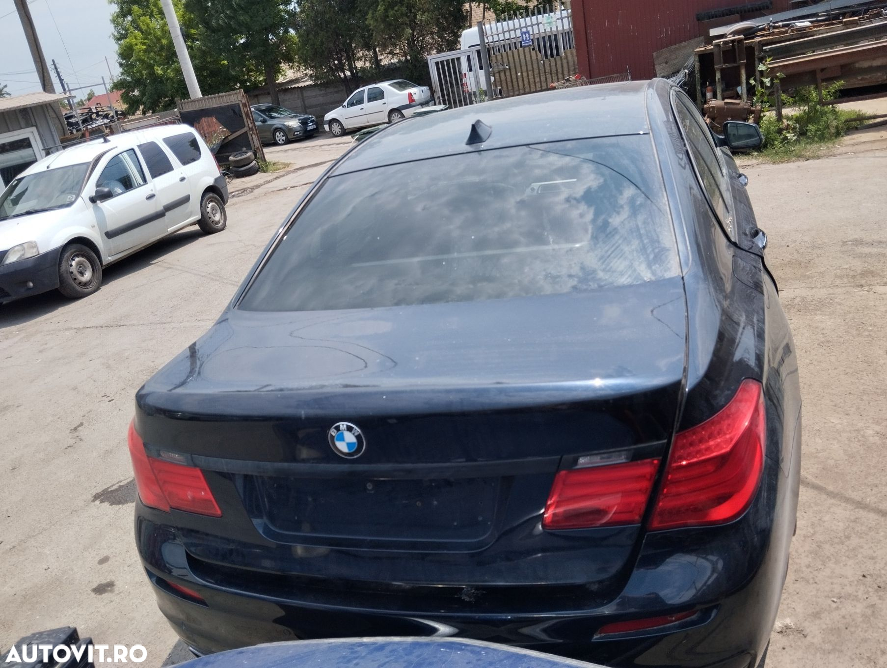 Dezmembrari  BMW 7 (F01, F02, F03, F04)  2008  > 2015 740 d xDrive Mo - 6