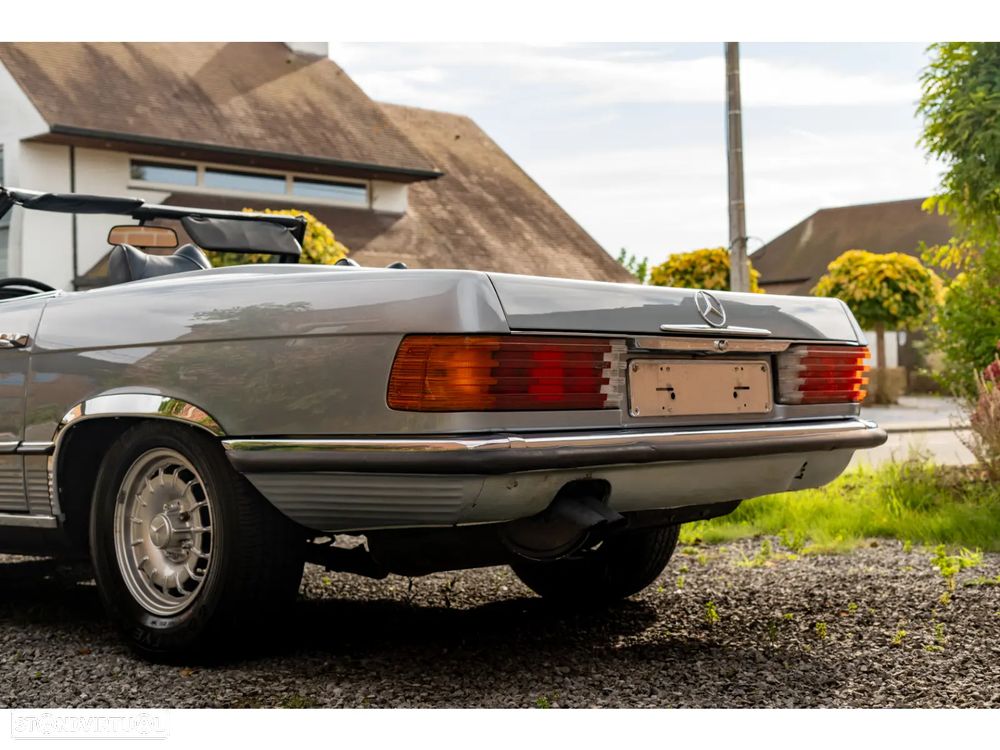 Mercedes-Benz SL 350 - 17