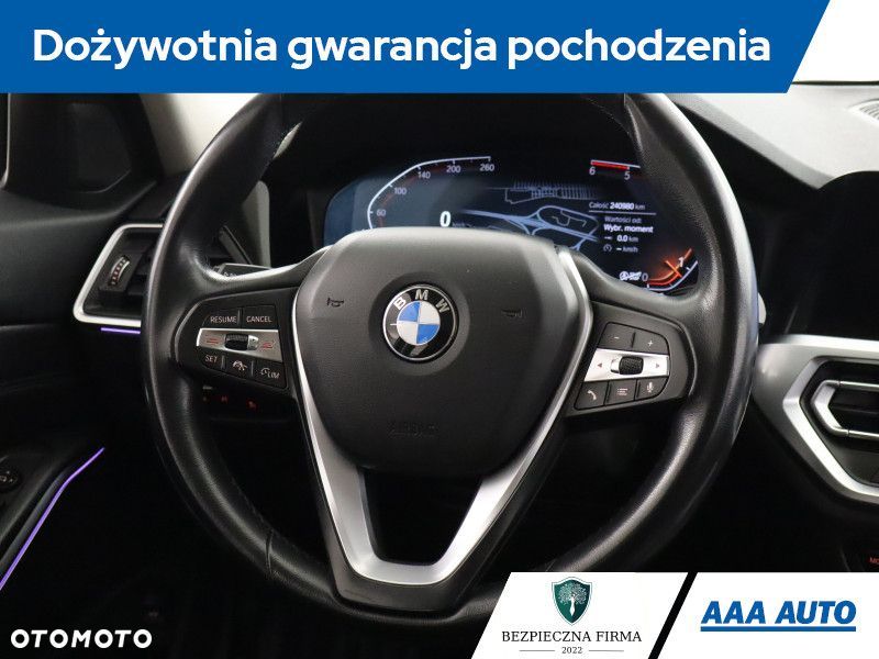 BMW Seria 3 - 23