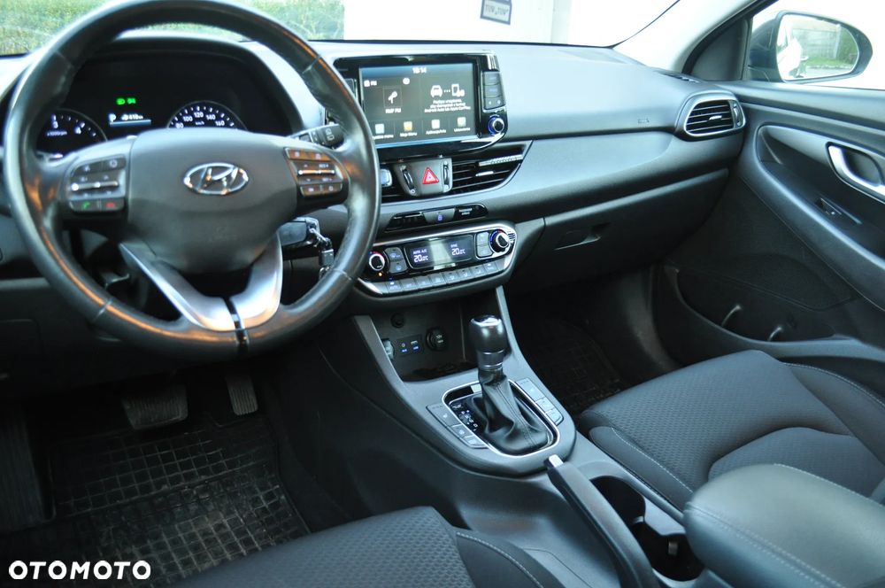 Hyundai i30 1.6 CRDI DCT YES - 20