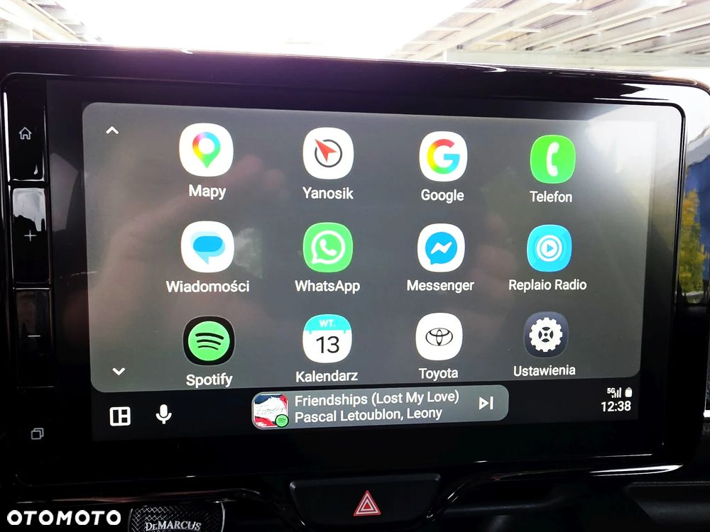 Toyota Yaris Hybrid 1.5 Style - 30