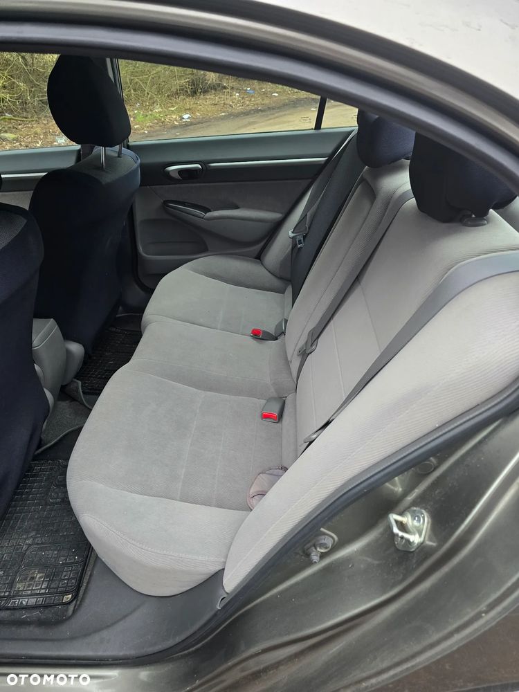 Honda Civic 1.8 Comfort - 7