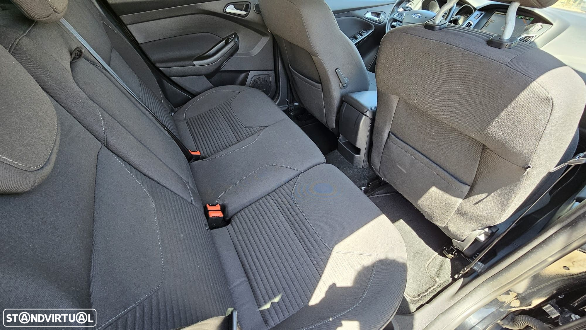 Ford Focus 1.5 TDCi Titanium - 23