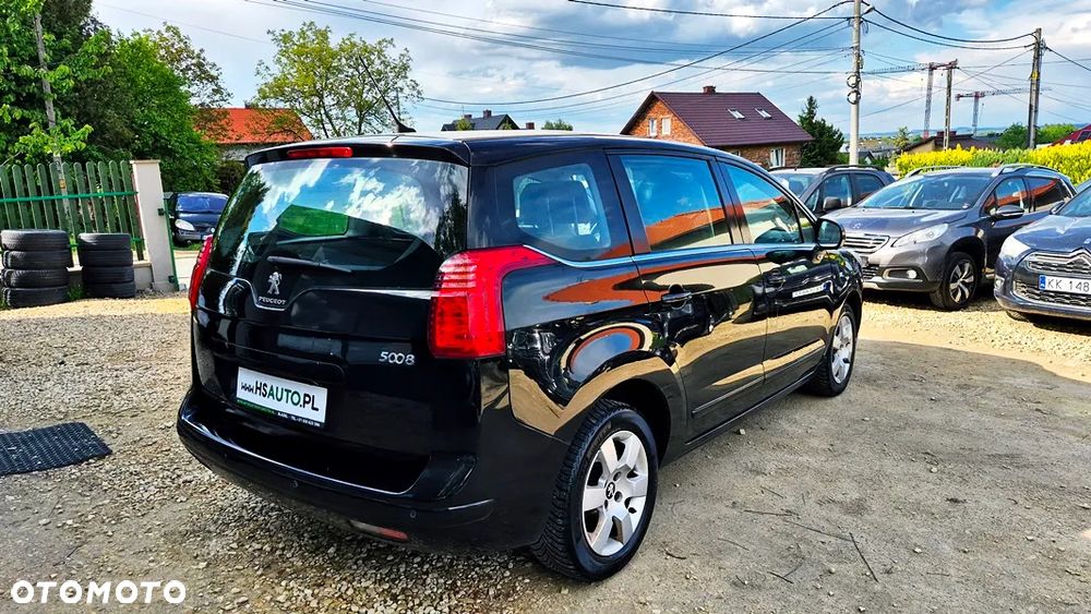 Peugeot 5008 1.6 Premium - 12
