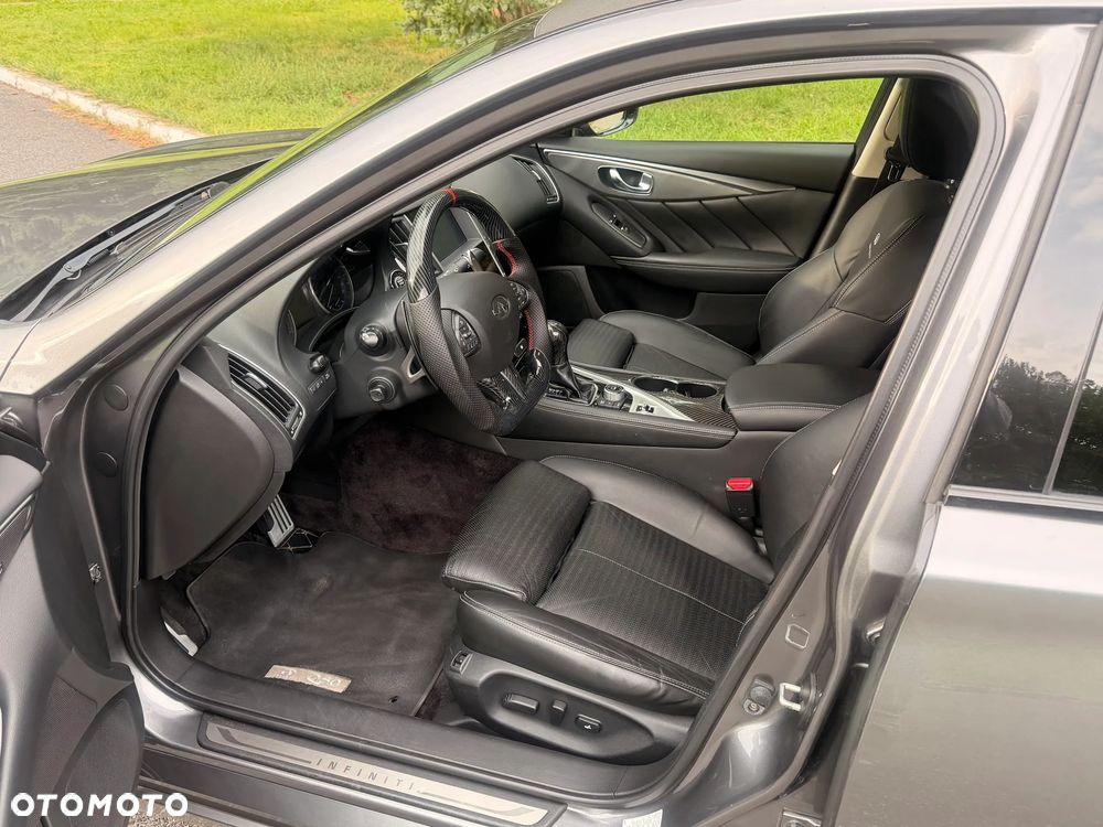 Infiniti Q50 2.0t Sport Tech - 23