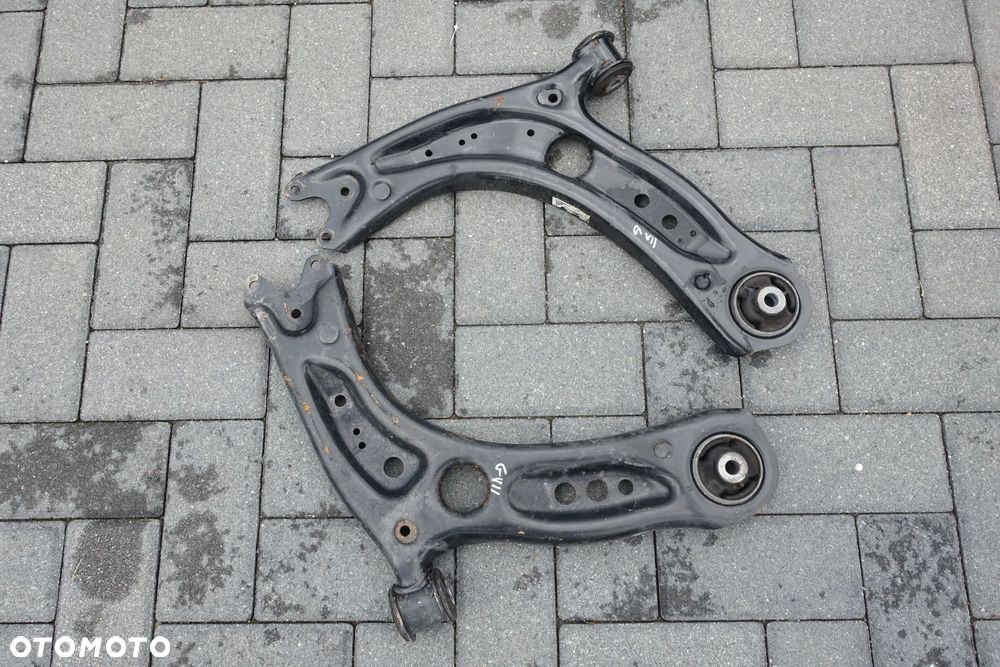 WAHACZ LEWY PRAWY PRZÓD GOLF VII 17r. 5Q0 - 1