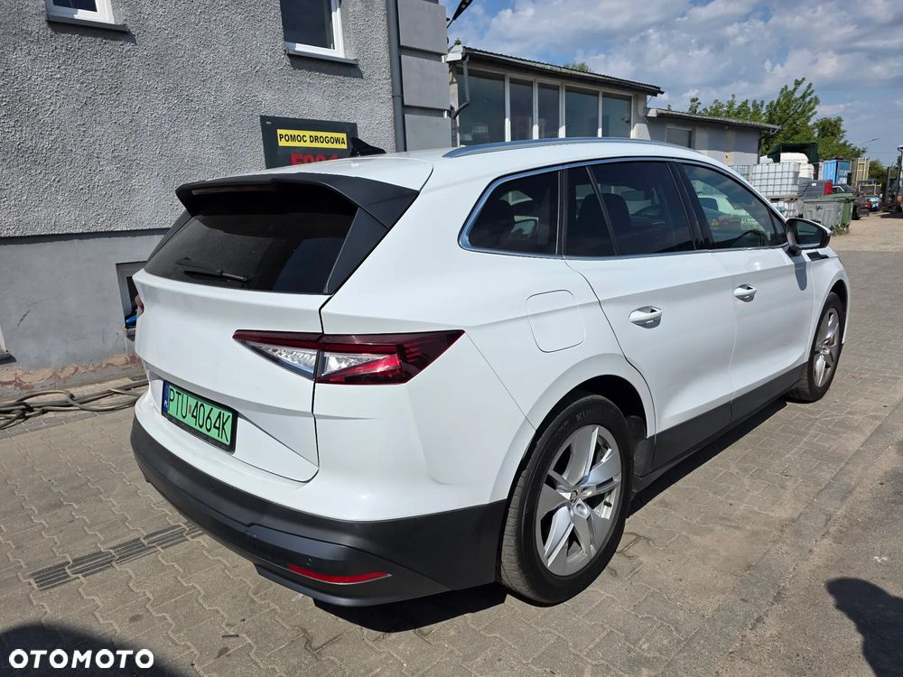 Skoda Enyaq 80 82kWh Sportline Advanced - 4