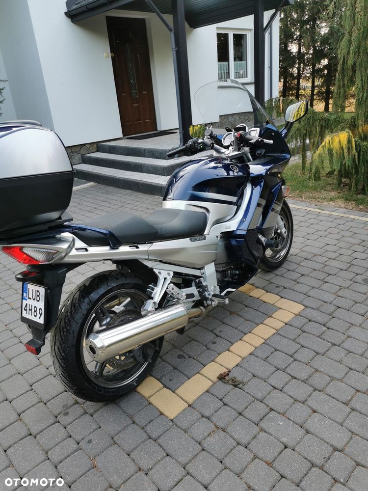 Yamaha FJR - 10