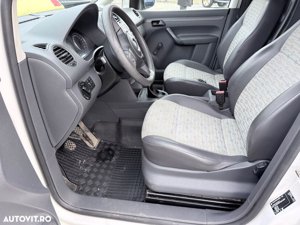 Volkswagen Caddy - 10