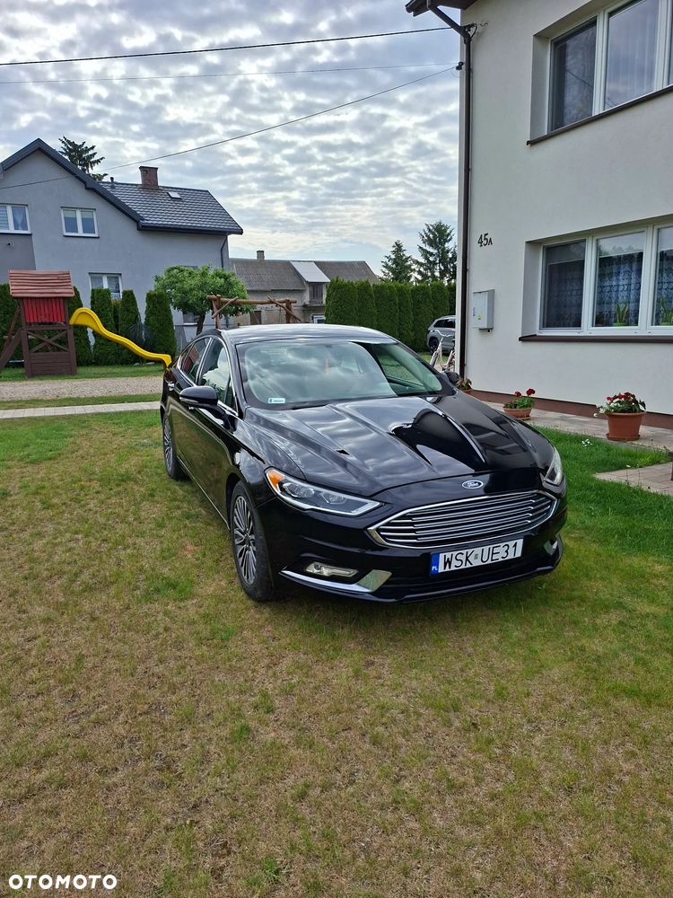 Ford Fusion - 1