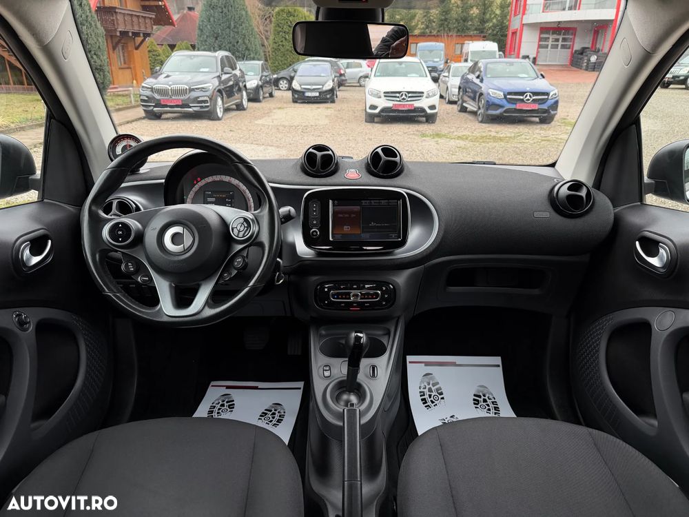 Smart Fortwo EQ - 19
