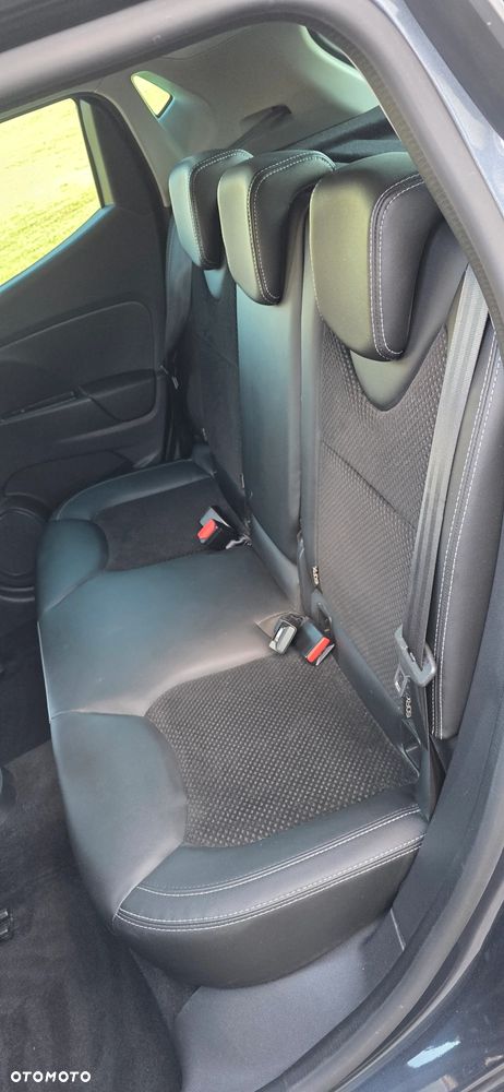 Renault Clio TCe 90 Limited - 19