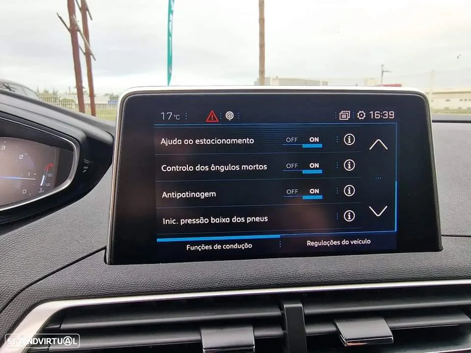 Peugeot 5008 1.5 BlueHDi GT Line EAT8 - 28
