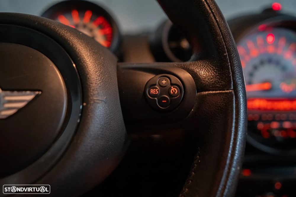MINI Countryman One D - 15