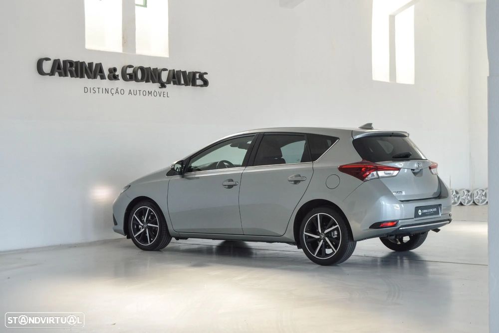 Toyota Auris 1.4 D-4D Comfort - 53