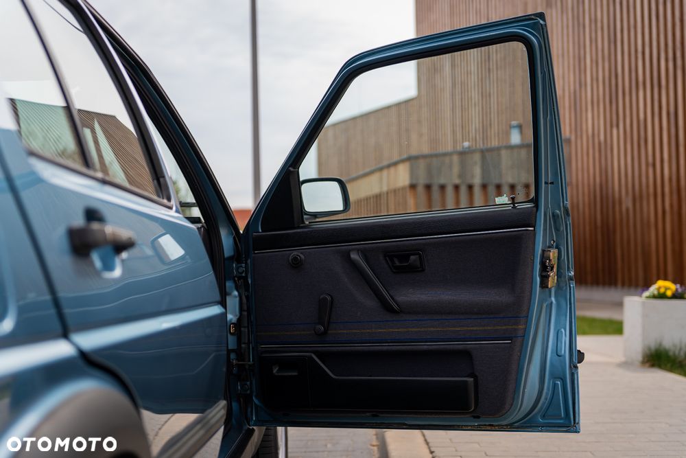 Volkswagen Golf - 15