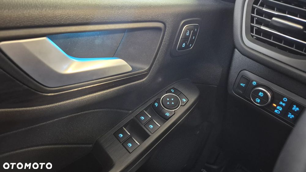 Ford Kuga 2.5 Duratec FHEV VIGNALE - 24