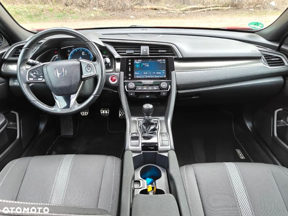 Honda Civic 1.0 i-VTEC Turbo Executive Sport Line - 12