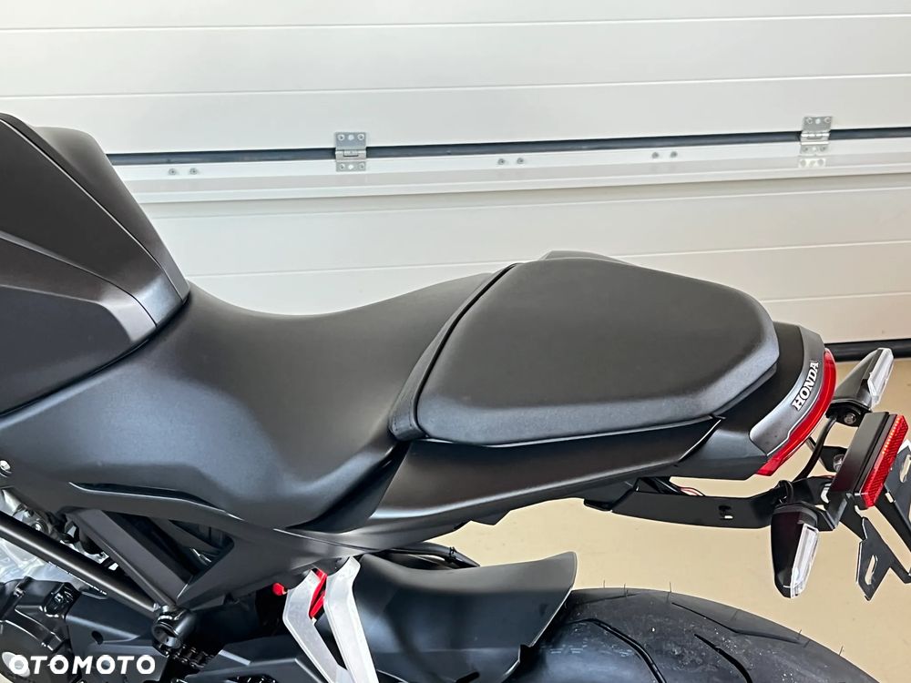 Honda CB - 15