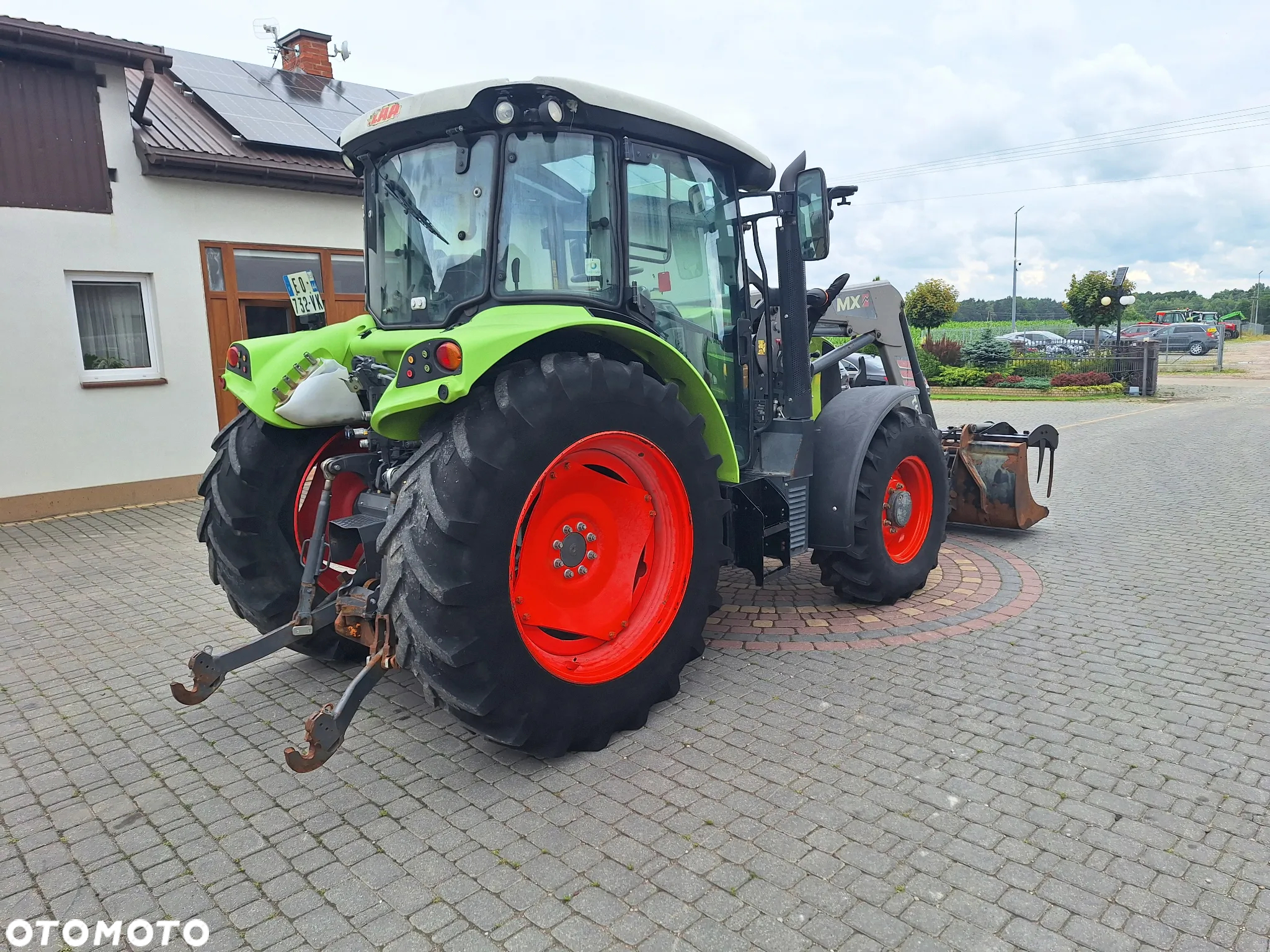 Claas Arion 410 - 8