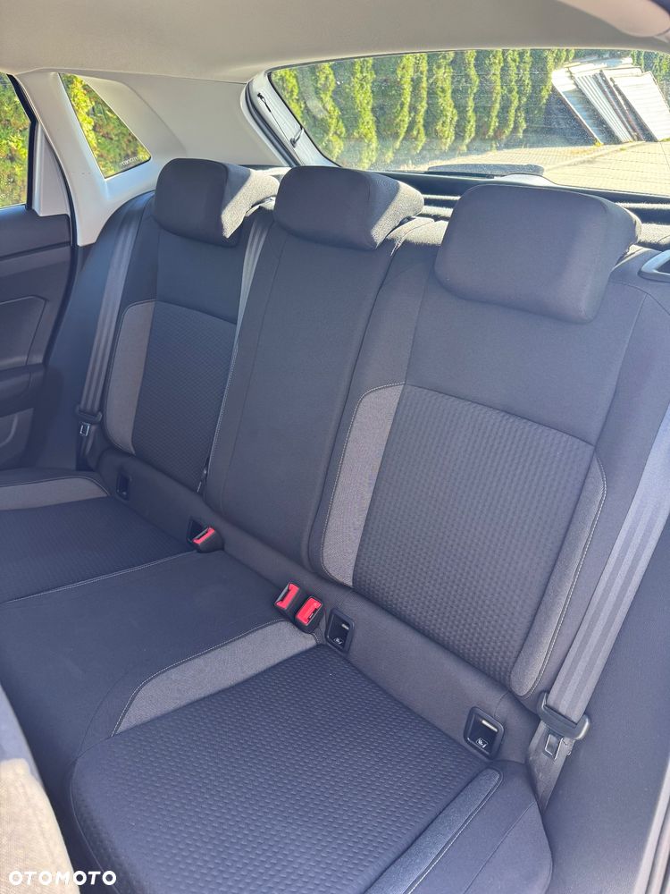 Volkswagen Polo 1.0 TSI Comfortline DSG - 30