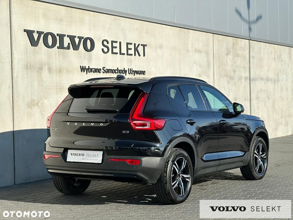 Volvo XC 40 - 6