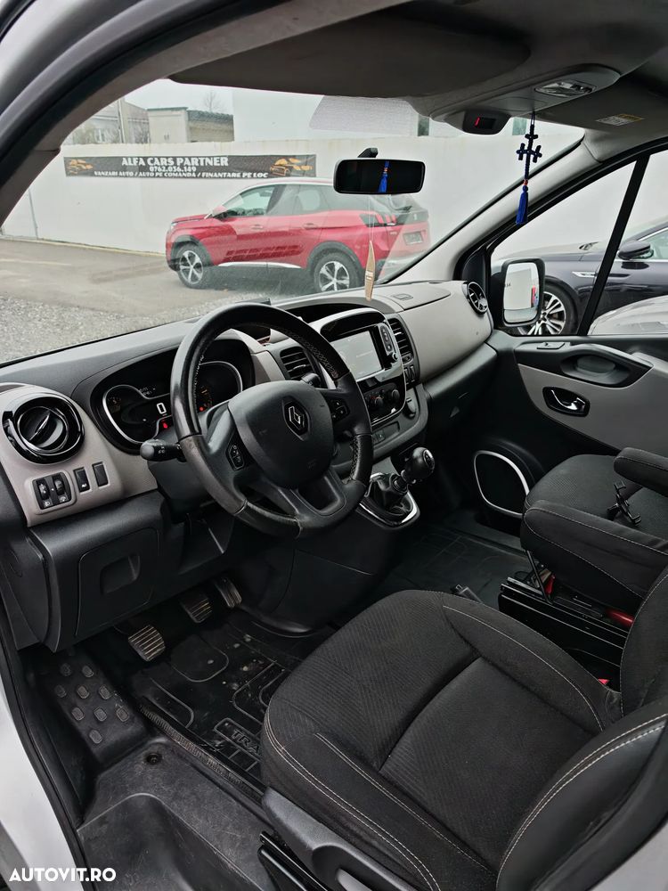 Renault Trafic - 21