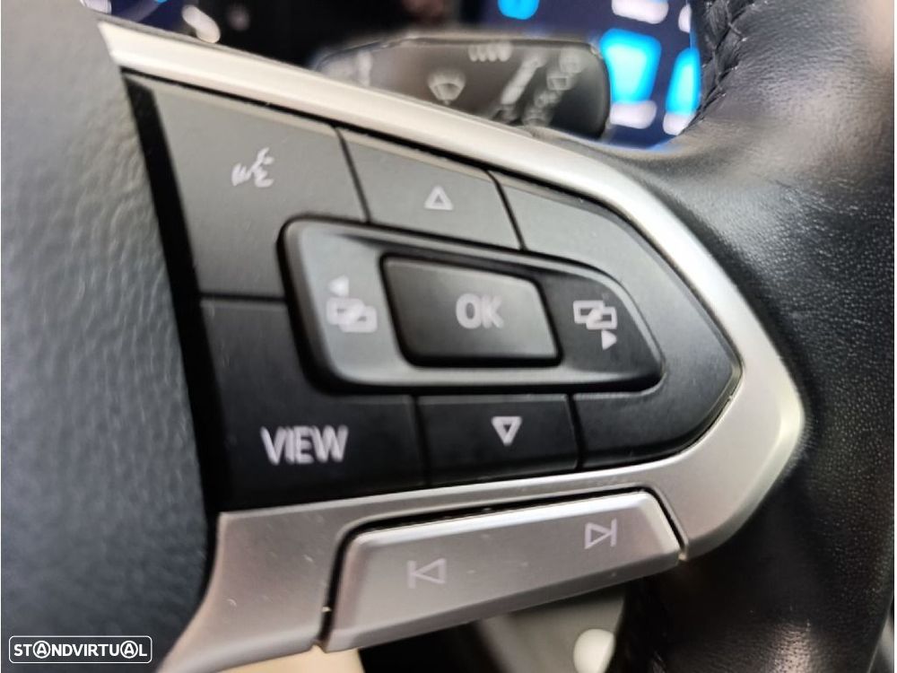 VW Golf 1.0 TSI Life - 32