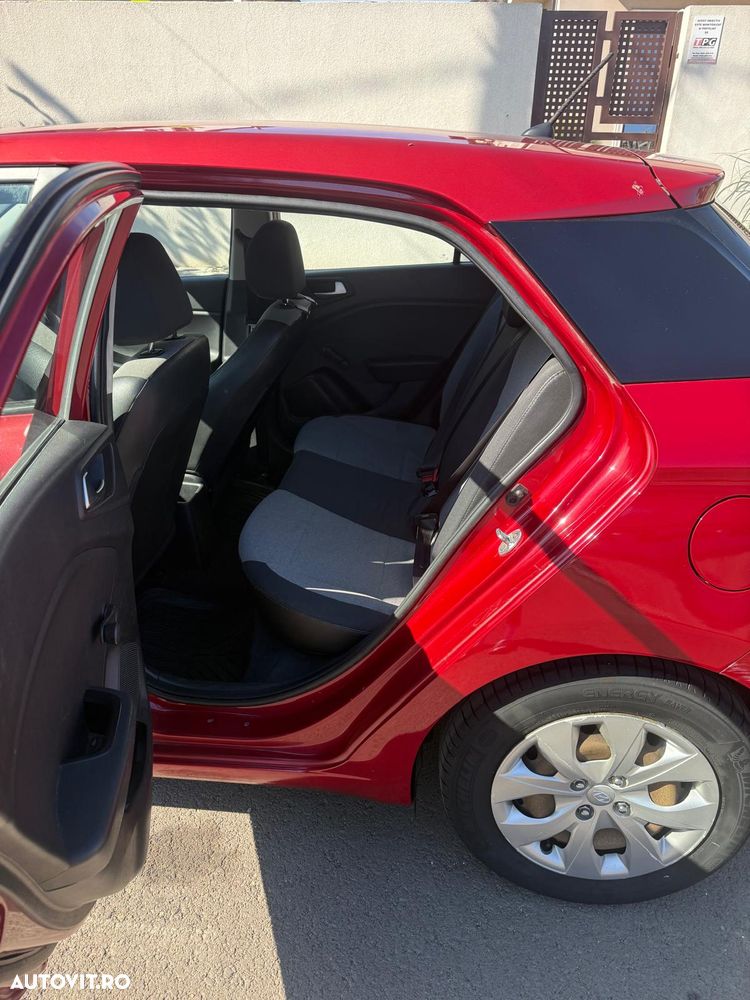 Hyundai i20 - 3