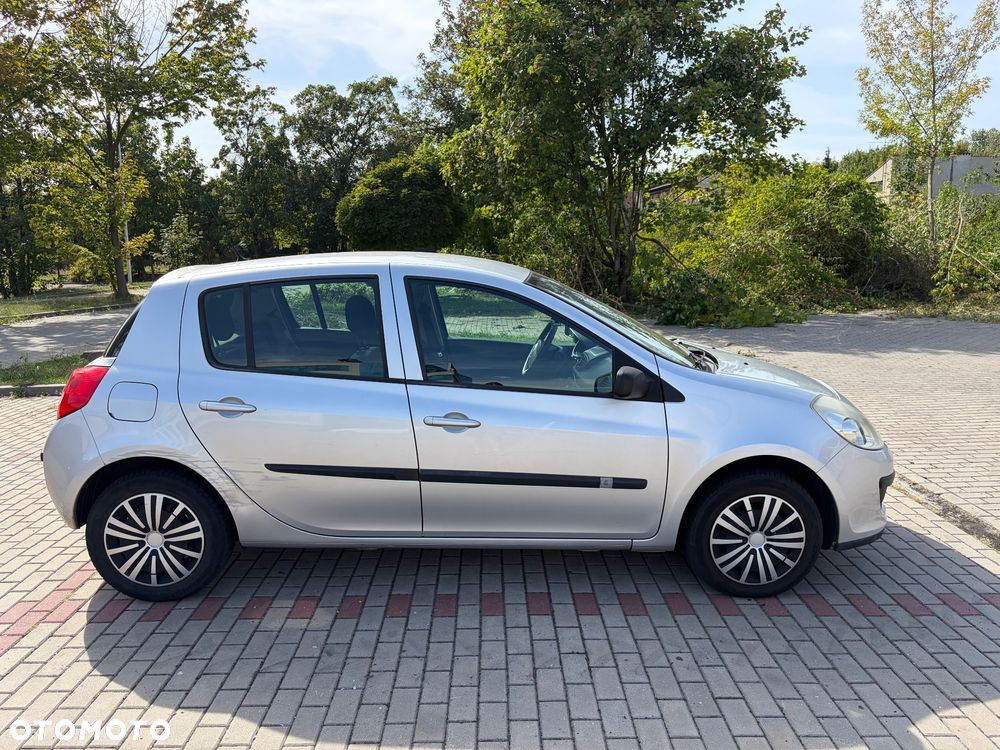Renault Clio 1.2 TCE Expression - 2