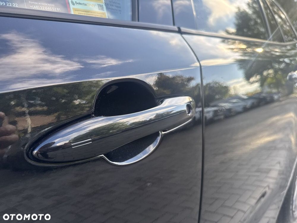 Toyota Corolla 2.0 Hybrid Style - 28
